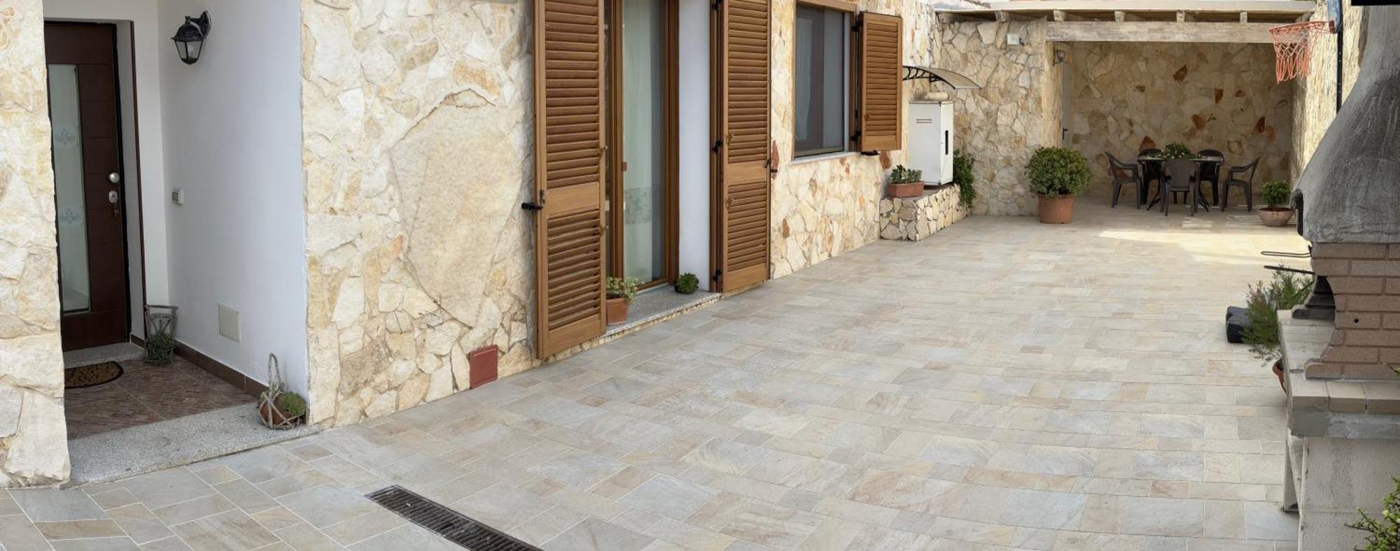 Ferienwohnung L'Essenziale Porto Torres Exterior foto