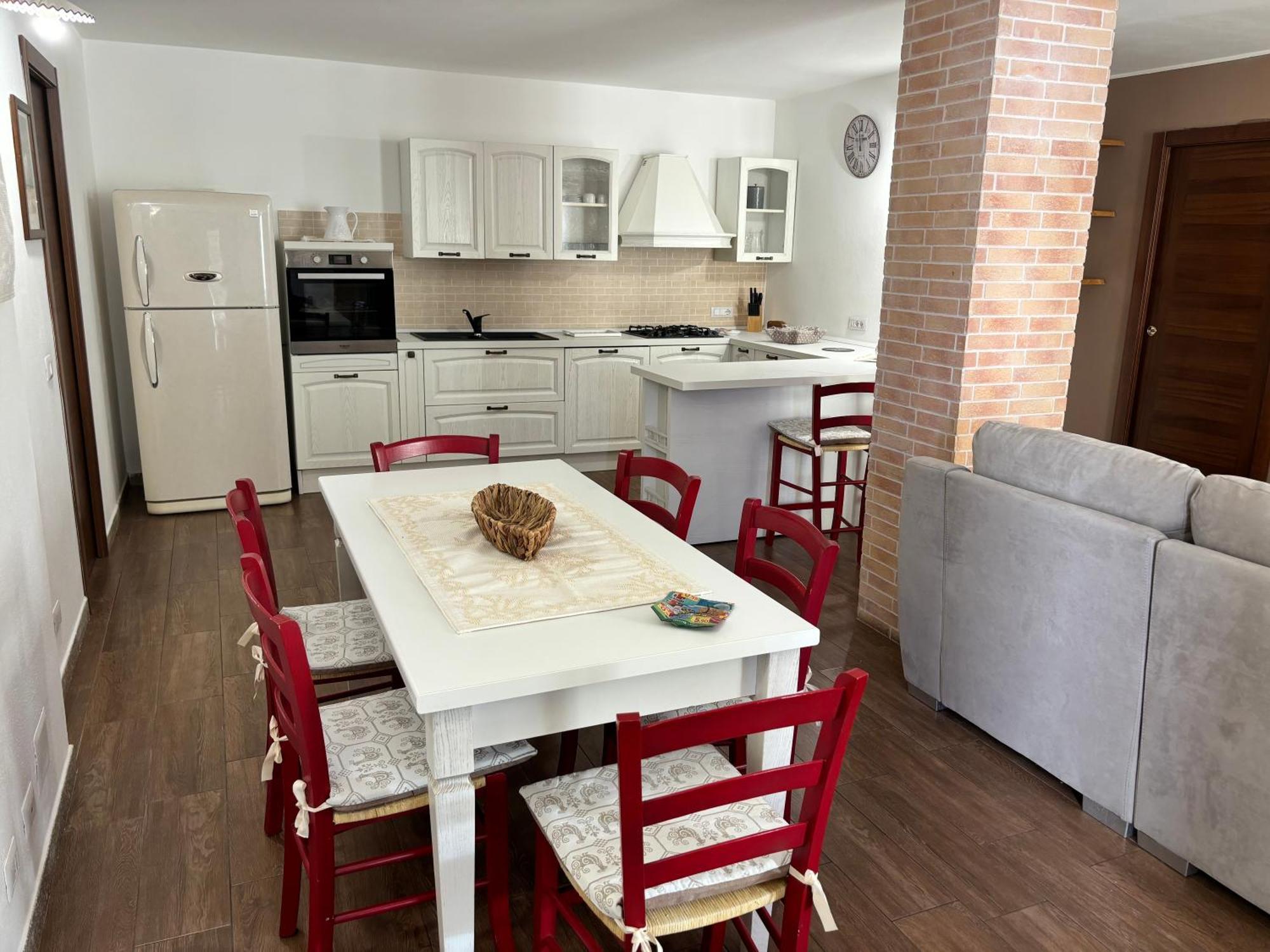 Ferienwohnung L'Essenziale Porto Torres Exterior foto