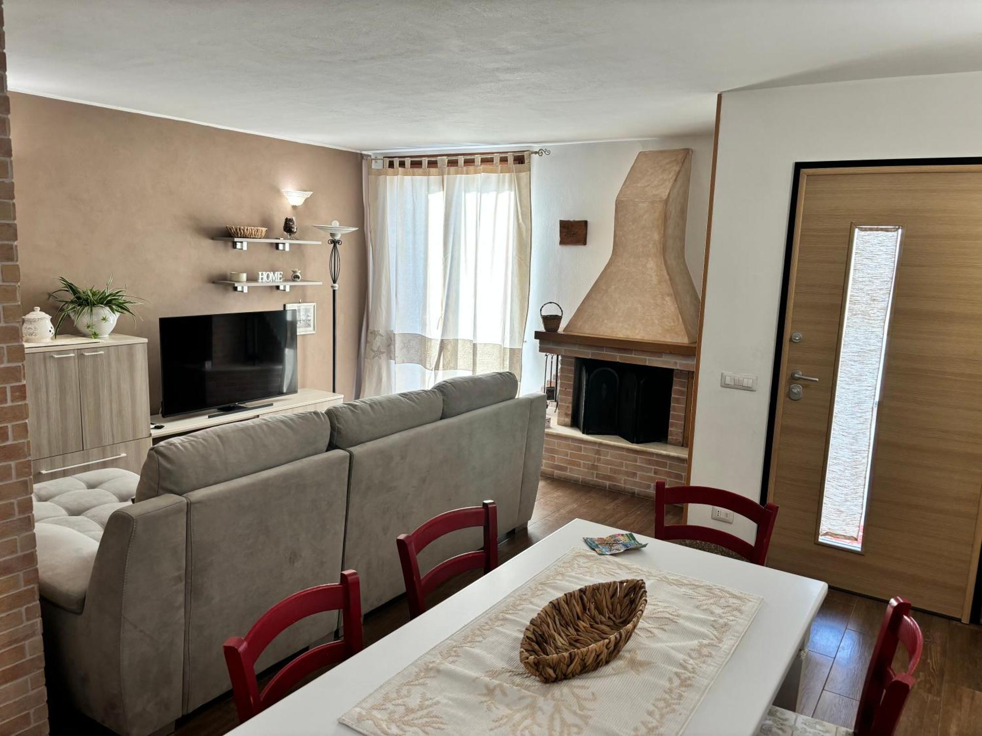 Ferienwohnung L'Essenziale Porto Torres Exterior foto